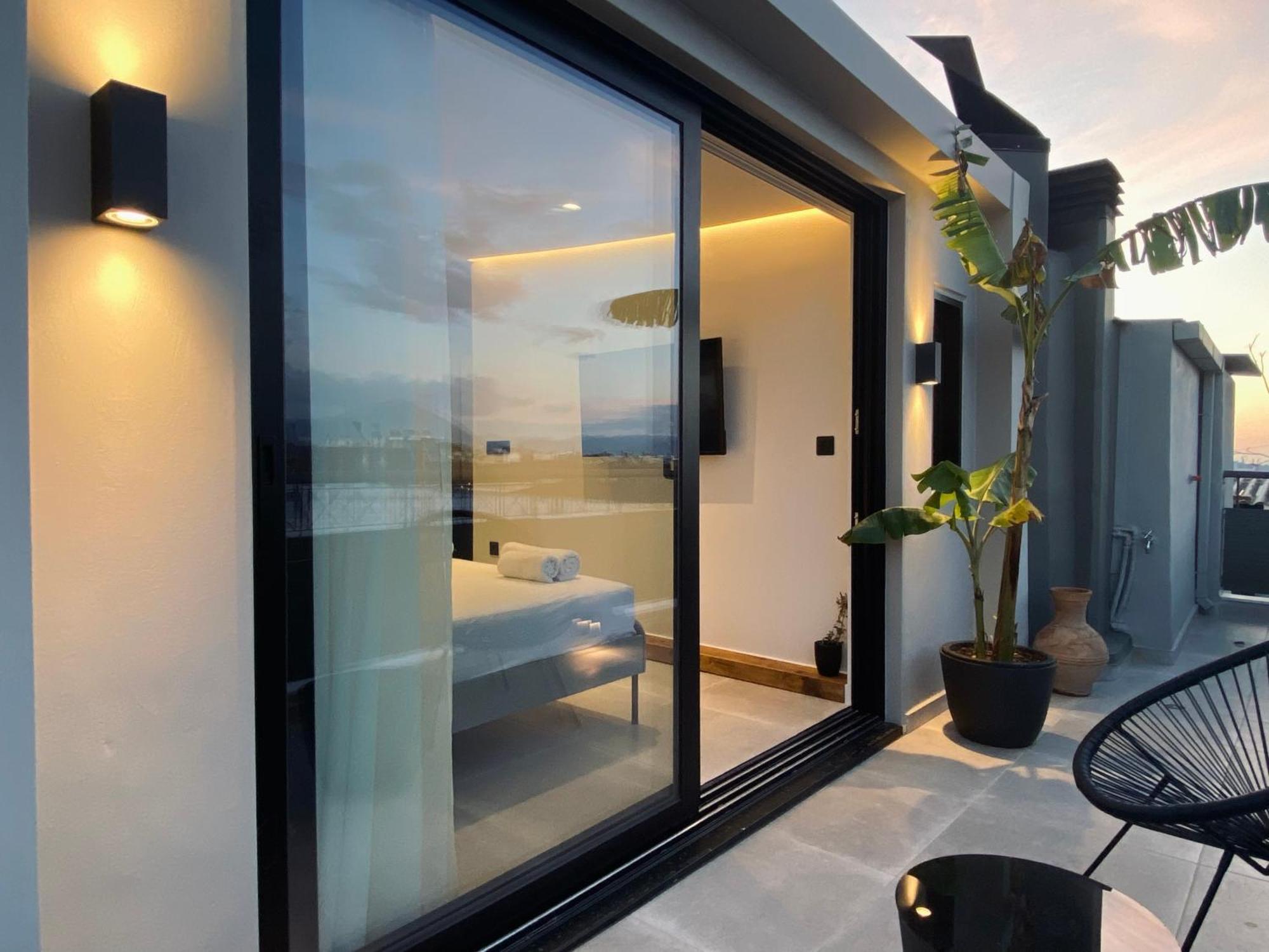 Hyperion Penthouse Apartment Patras Exterior photo